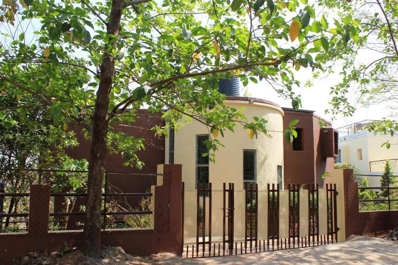 Karjat Villa Εξωτερικό φωτογραφία