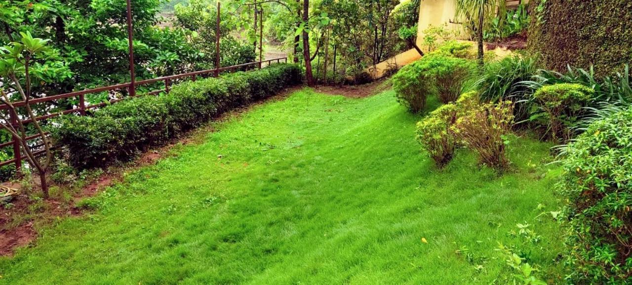 Karjat Villa Εξωτερικό φωτογραφία
