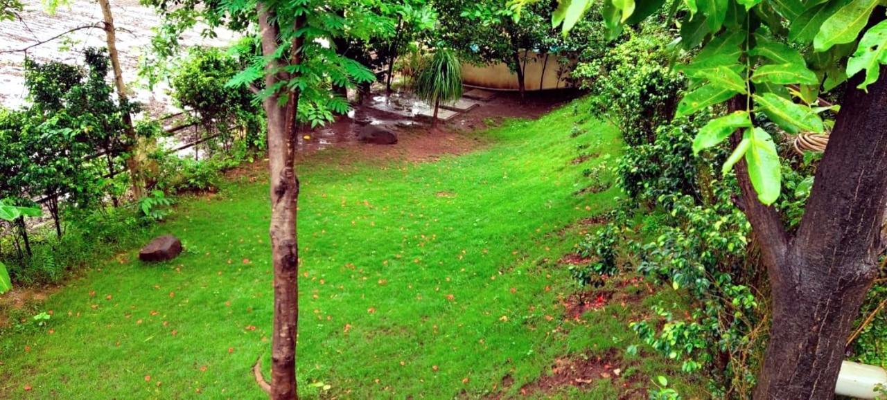 Karjat Villa Εξωτερικό φωτογραφία